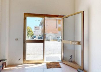 Three-room apartment Via di Renazzo, Cento - photo 44