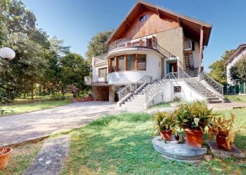 Villa Via IV Novembre, Cento - foto 7
