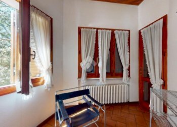 Villa Via IV Novembre, Cento - foto 22
