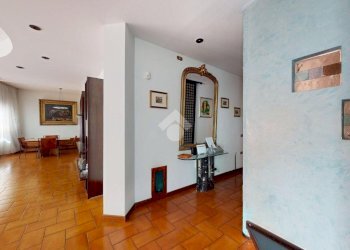 Villa Via IV Novembre, Cento - foto 32