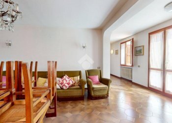 Villa Via IV Novembre, Cento - foto 36