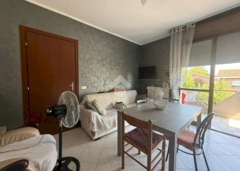 Two-room apartment Via Tazio Nuvolari, Reggio nell'Emilia - photo 2