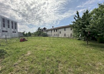 GIARDINO - Villa a Schiera Via Roma 92, San Vito al Torre - foto 20