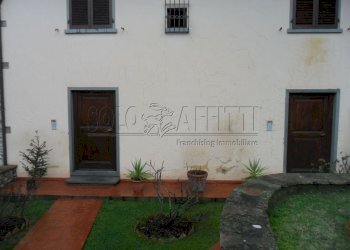 SAM_1511.JPG - Casale Barberino di Mugello - photo 2