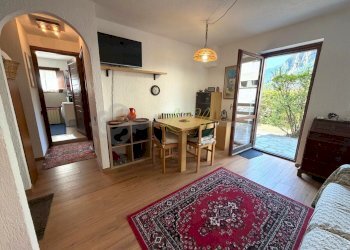 AFFITTO COURMAYEUR - SOGGIORNO CON ZONA PRANZO E C - Two-room apartment Courmayeur - photo 4