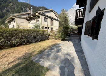 AFFITTO COURMAYEUR - GIARDINO - Two-room apartment Courmayeur - photo 13