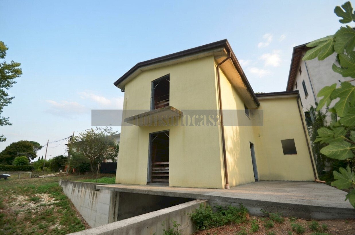 ESTERNO - Villa Strada Sant'Orfeto 659, Perugia - foto 2