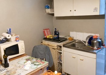 3 - Warehouse at auction Via Borgoratti 65A, Genova (neighborhood San Martino) - photo 2