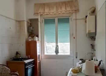 9.jpg - Four-room apartment at auction Via delle Gavette 39B, Genova (neighborhood Staglieno) - photo 9