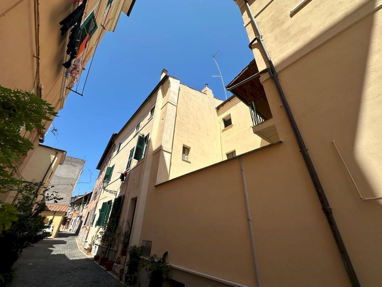 WhatsApp Image 2026-08-24 at 11.42.01 AM (2) - Attic Via Camillo Benso Conte di Cavour 32, Monterotondo - photo 3