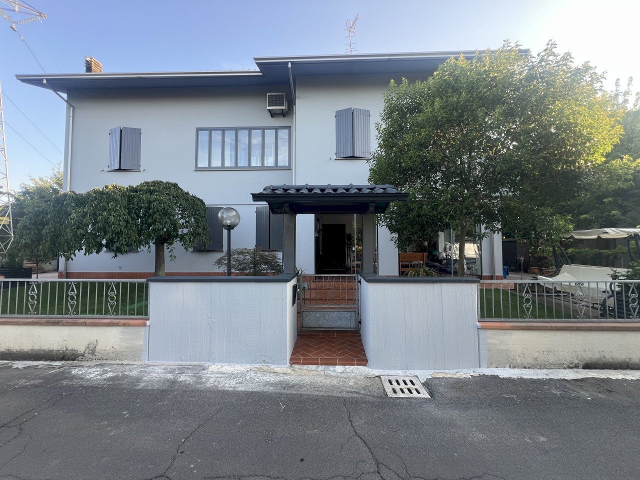 IMG_3017 - Villa Via F. Zanardi 184, Crevalcore - photo 2