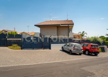 Via Umberto Clarenza (2) - Casa indipendente Via Umberto I 311, San Pietro Clarenza - foto 3