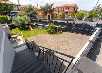 Via Umberto Clarenza (3) - Casa indipendente Via Umberto I 311, San Pietro Clarenza - foto 4