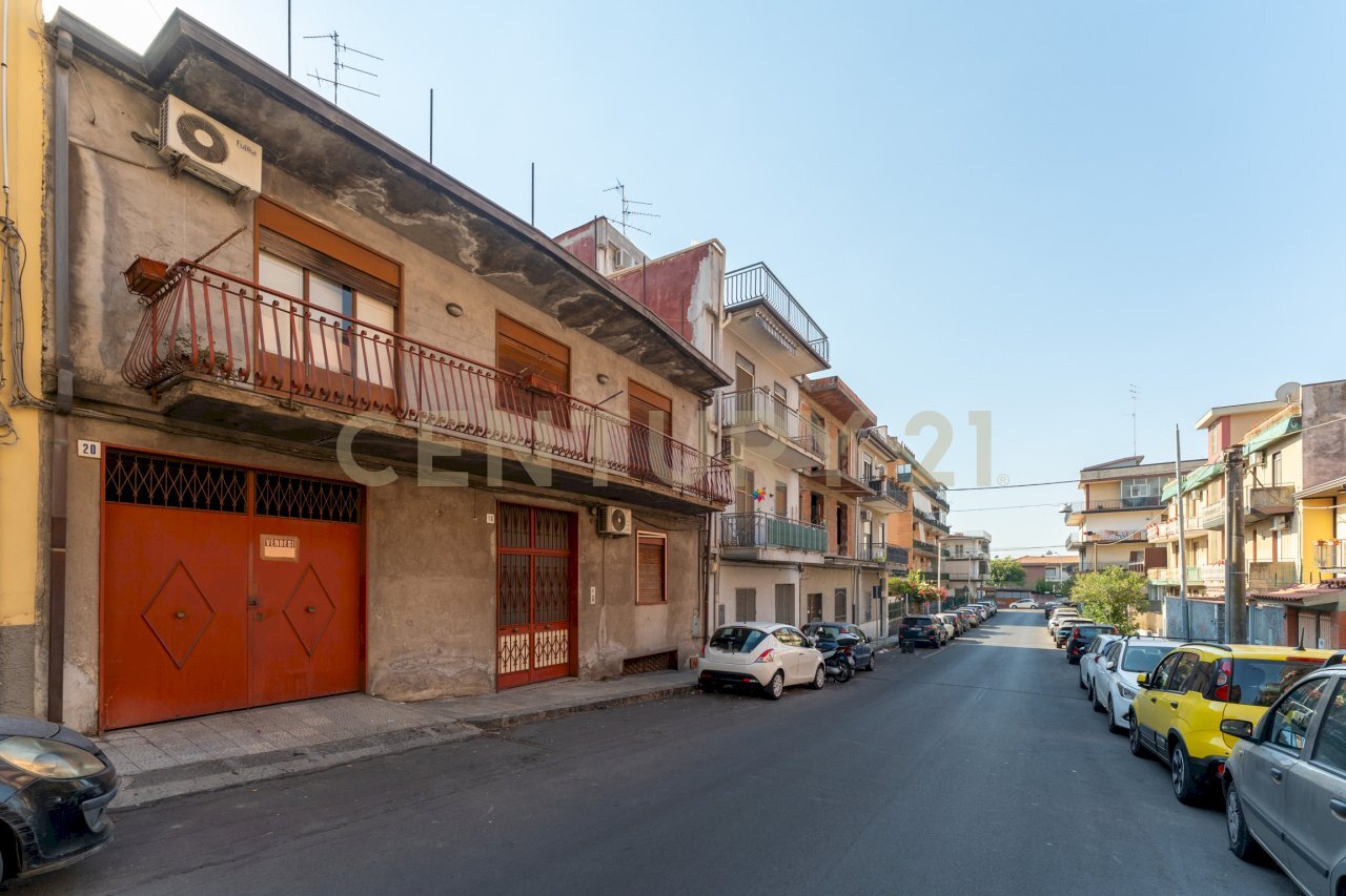 Via Turi Scordo (1) - Apartment Via Turi Scordo 18, Misterbianco - photo 1