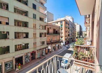 Balcone - Appartamento Via Cesare Battisti 15, Taranto - foto 29