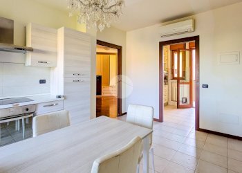 Apartment Giacinto Serrati Menotti, Milano (neighborhood Ponte Lambro) - photo 1
