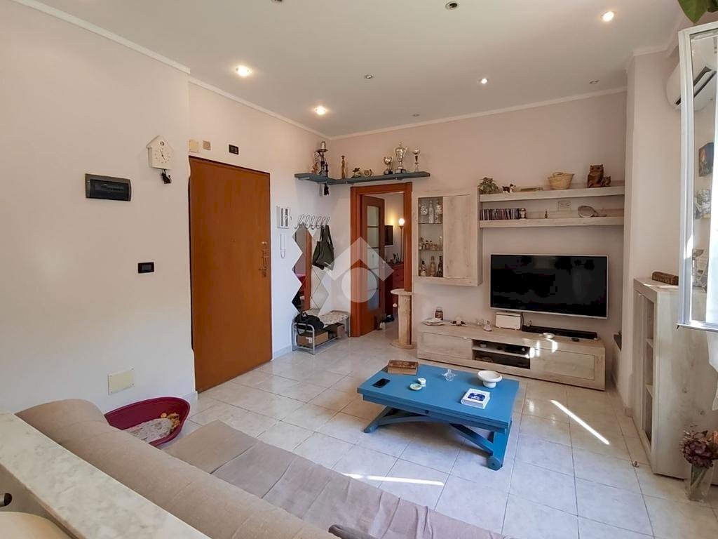 Bilocale Via Faliero Vezzani, Genova (zona Rivarolo) - foto 3
