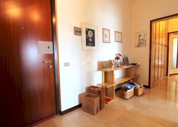 Three-room apartment Via Alessandro Manzoni, Bareggio - photo 7