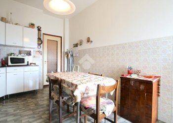 Three-room apartment Via Alessandro Manzoni, Bareggio - photo 11