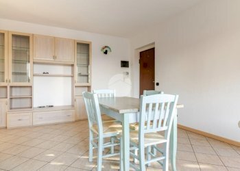 Three-room apartment Via San Carlo, Cesano Boscone - photo 14