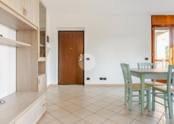 Three-room apartment Via San Carlo, Cesano Boscone - photo 15