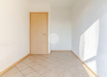 Three-room apartment Via San Carlo, Cesano Boscone - photo 22