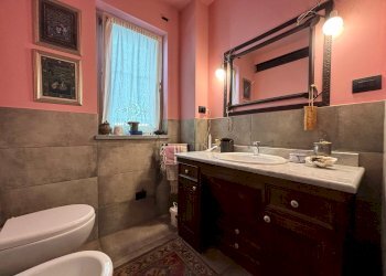 Casa indipendente Via Évançon, Aosta - foto 17