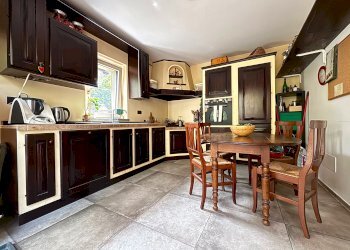 Casa indipendente Via Évançon, Aosta - foto 13