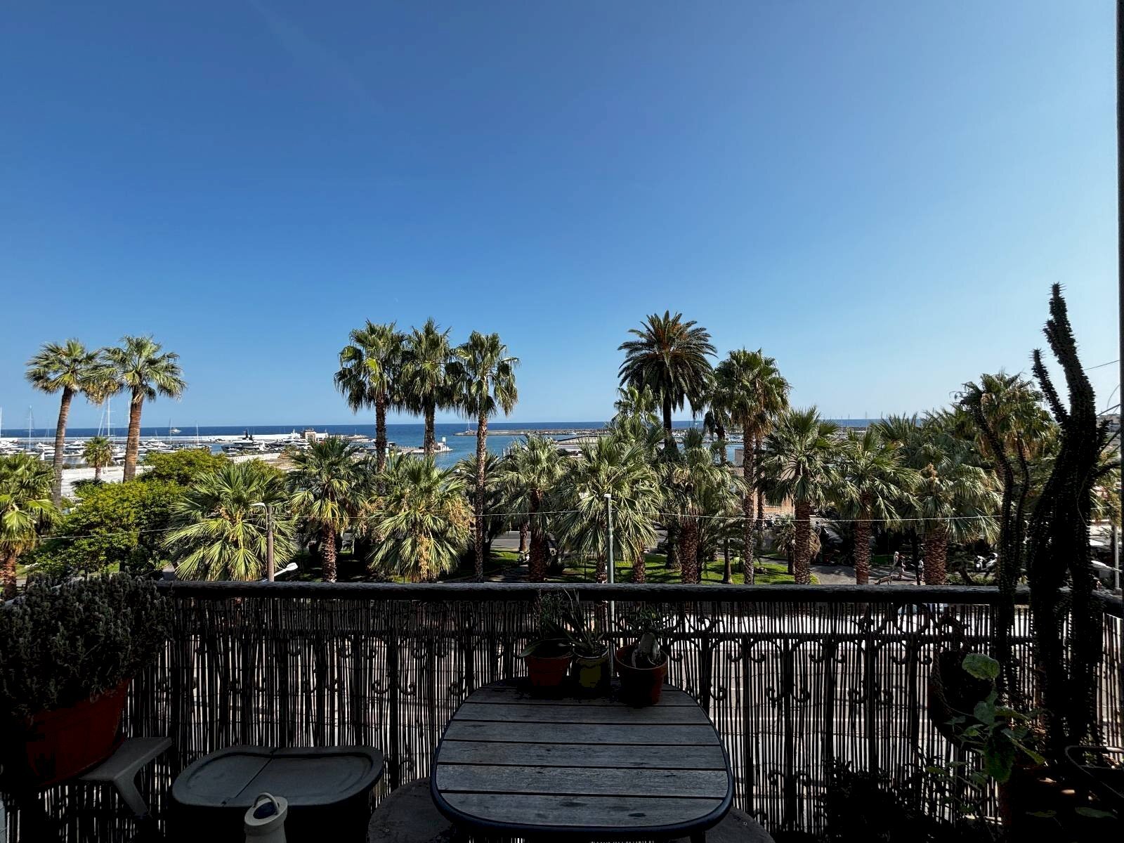 Four-room apartment Sanremo - photo 1