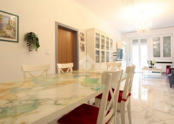 Four-room apartment Vicolo Parco Sud, San Pietro in Casale - photo 3