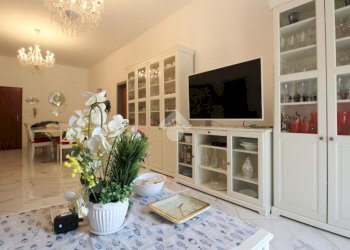 Four-room apartment Vicolo Parco Sud, San Pietro in Casale - photo 5