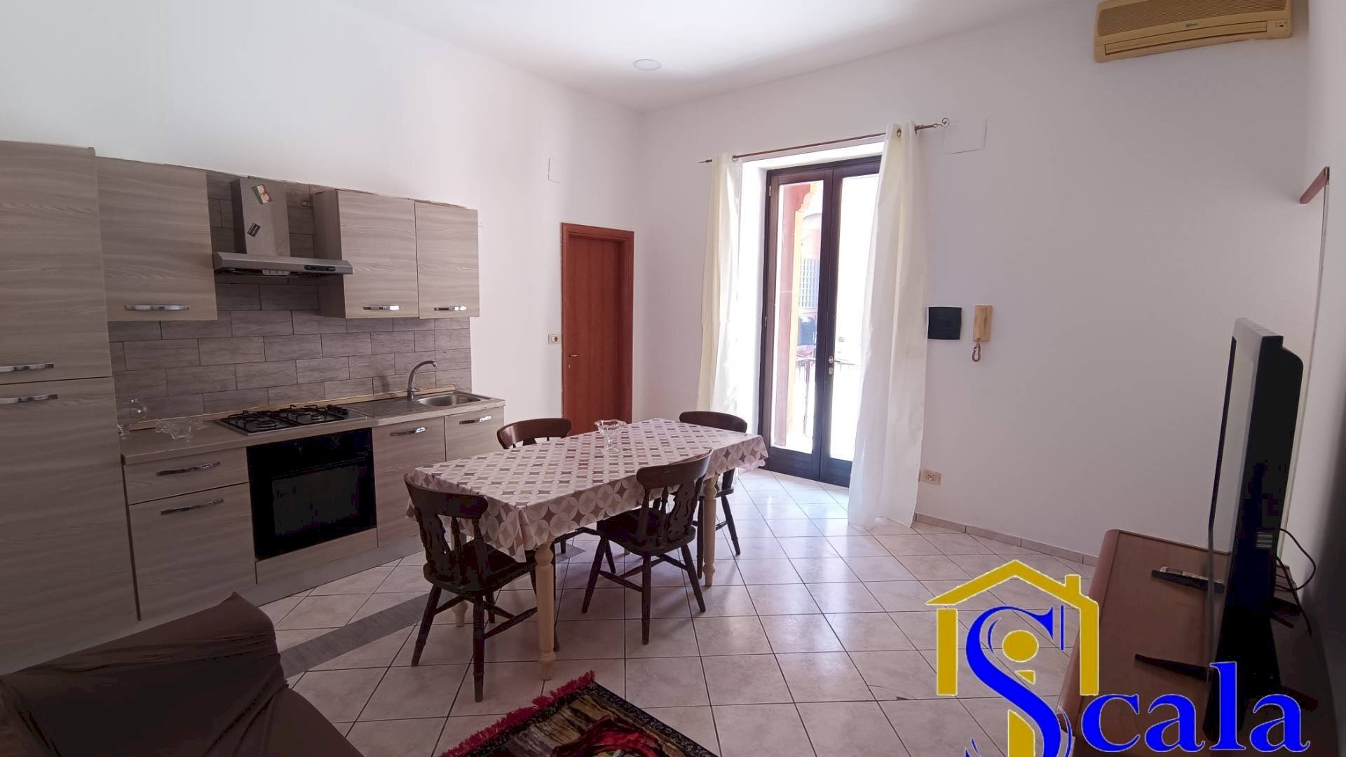 Foto 3 - Three-room apartment VIA MATERAZZO, Santa Maria Capua Vetere - photo 3
