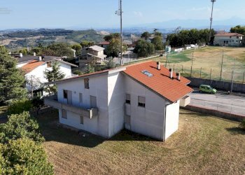 Foto 10 - Independent house via Monte Calvello
 
1, Ripatransone - photo 10
