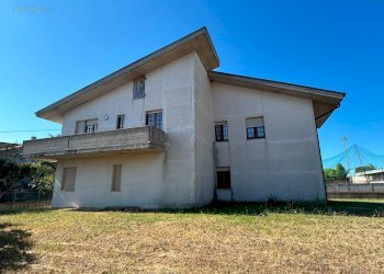 Foto 15 - Independent house via Monte Calvello
 
1, Ripatransone - photo 15