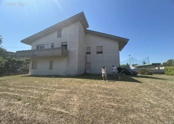 Foto 55 - Independent house via Monte Calvello
 
1, Ripatransone - photo 55