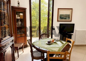 Sala da pranzo - Two-room apartment Strada La Penna
 
24, Bari - photo 3