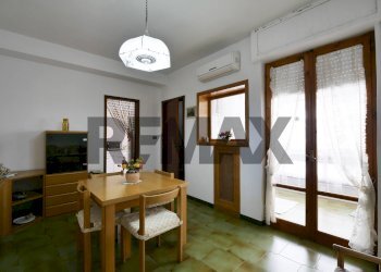 Sala da pranzo - Appartamento Piazza Trieste
 
20, Adelfia - foto 7