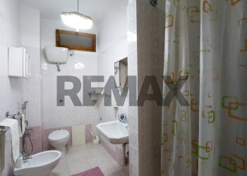 Bagno - Appartamento Piazza Trieste
 
20, Adelfia - foto 16