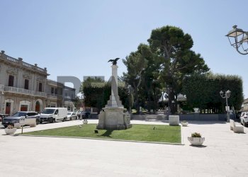 Edificio all\'aperto - Appartamento Piazza Trieste
 
20, Adelfia - foto 21
