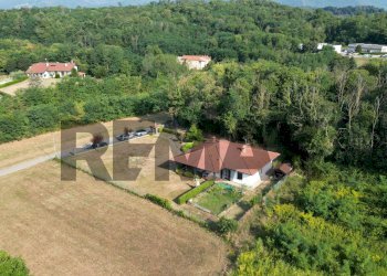 Casa all\'aperto - Villa VIA DEI CAPRIANI
 
3, Cantello - foto 40