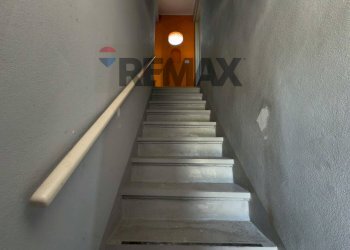 Scale - Independent house via bovina
 
23, Mezzanino - photo 25