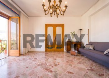 Soggiorno - Appartamento Via Principe di Palagonia
 
84, Palermo - foto 8