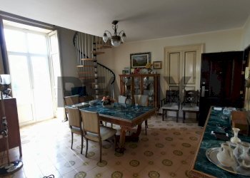 Sala da pranzo - Casa indipendente Piazza Guglielmo Marconi
 
14, Catania - foto 11