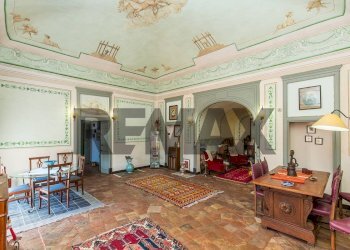 Sala da pranzo - Villa Via Calvario
 
43, Mascalucia - foto 2