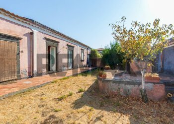 Casa all\'aperto - Villa Via Calvario
 
43, Mascalucia - foto 7