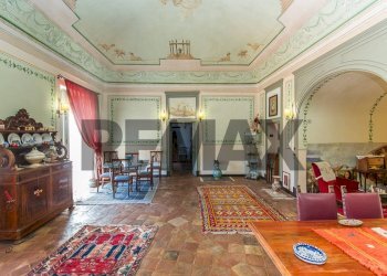 Sala da pranzo - Villa Via Calvario
 
43, Mascalucia - foto 11