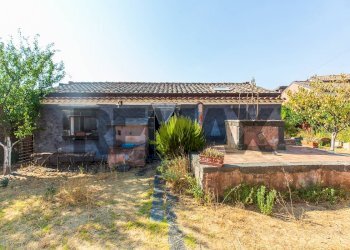 Casa all\'aperto - Villa Via Calvario
 
43, Mascalucia - foto 34