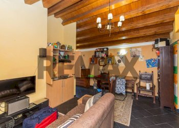 Sala da pranzo - Villa Via Calvario
 
43, Mascalucia - foto 36