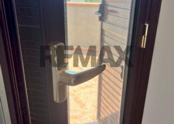 Balcone - Trilocale Via Orione
 
19, Catania - foto 21