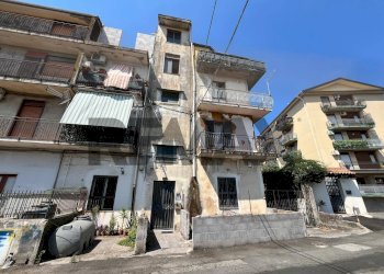 Edificio all\'aperto - Trilocale Via Orione
 
19, Catania - foto 26